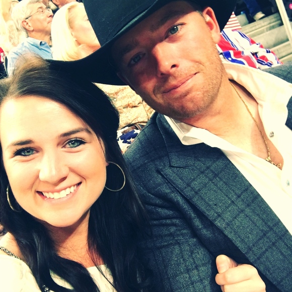 Meet your Posher, Ashley - Picture 1 of 1